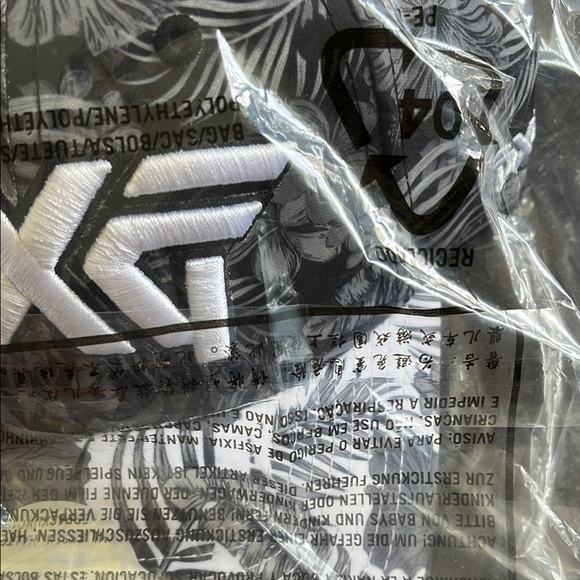 PXG Aloha Cap - Picture 3 of 3